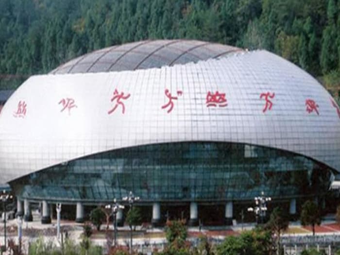 濉溪体育中心球形网架加工安装